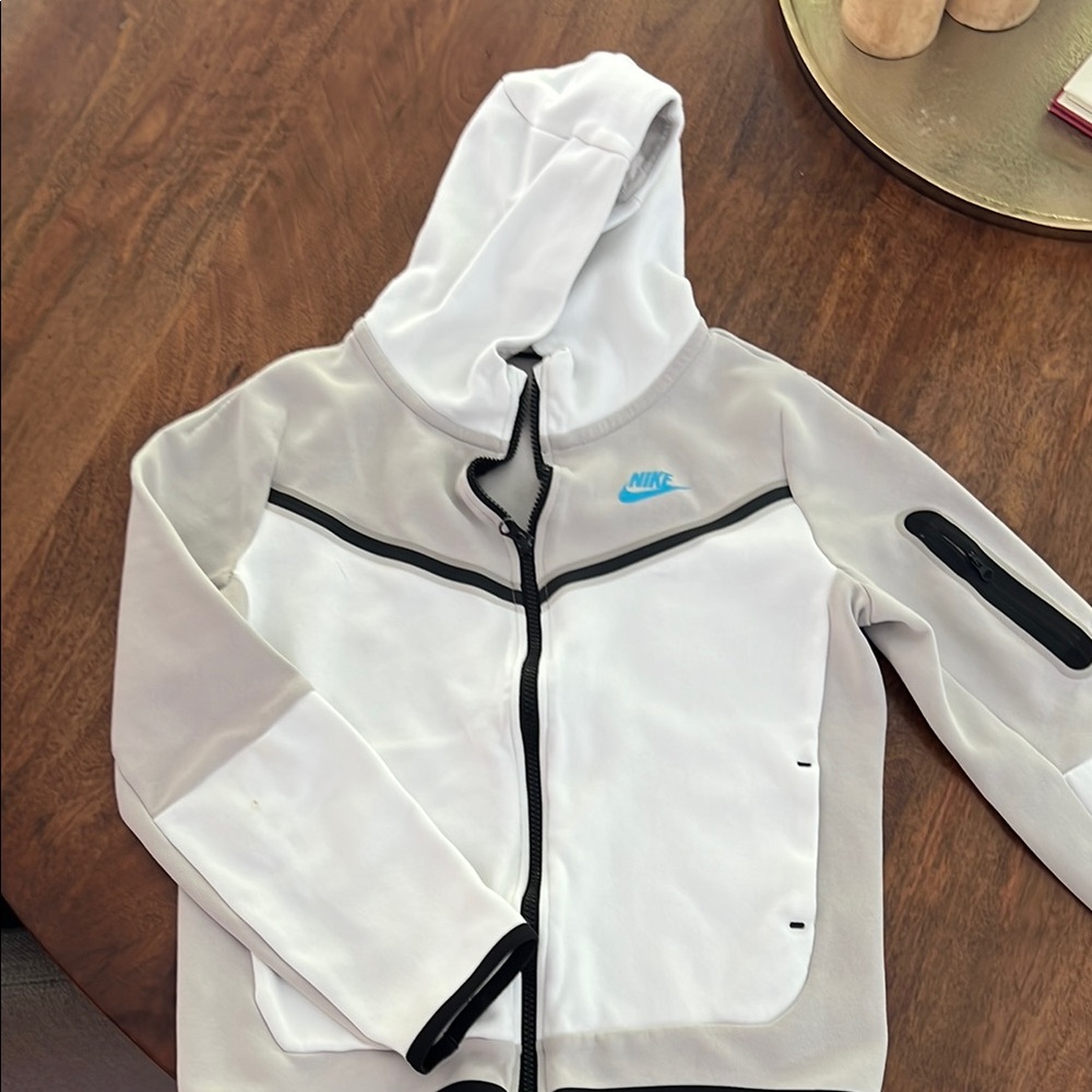 Nike Tech White and Gray hoodie
